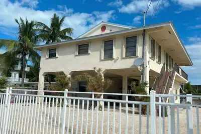 Image de Belle Maison Spacieuse Avec ACCÈS Ocean Direct