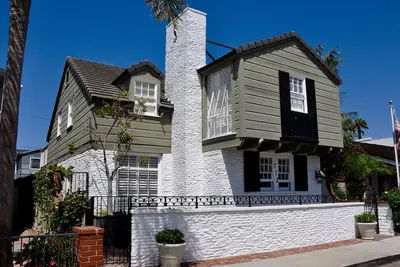Image de 1930 Island Cottage Charmer