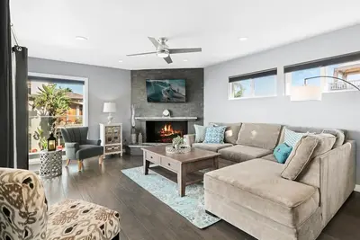 Image de Superbe maison de vacances contemporaine avec 4 chambres et vue sur la mer avec terrasse sur le toit