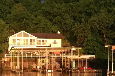 Image de Maison 6 chambres au bord du lac - 17mm