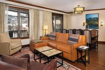 Image de Aspen Ritz Carlton Residence 2 Bedroom Club Condo- Dates et remises à chaud disponibles