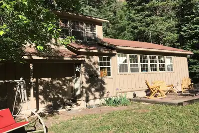 Image de Maison de vacances au calme sur une propriété boisée à Ouray