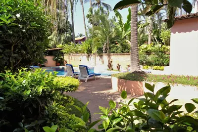 Image de Studio Darcita, petit complexe beachfornt, piscine chauffée, accès plage