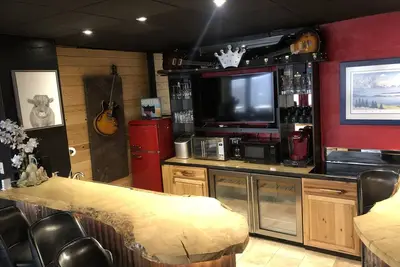 Image de The Red Room - Missoula Premiere Downtown Location & Lounge privé