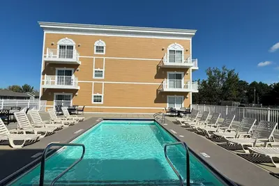 Image de aqua * 6 \/ 21-28 3 nt min * Marina View Pools Marcher Ă toute la plage 1. 5 blk Rooftopdeck