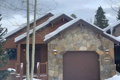 Image de Pic 8 luxe Mountain Home 3 Br / 3 Ba Avec vue sur la montagne - à pied de pistes!