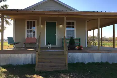 Image de Charmant! 7 min. du centre-ville de Memphis, rd privé, pet❤️