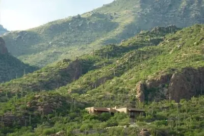Image de Magical Private Estate Montagne dans Ventana Canyon + Guest Ventana adhésion!