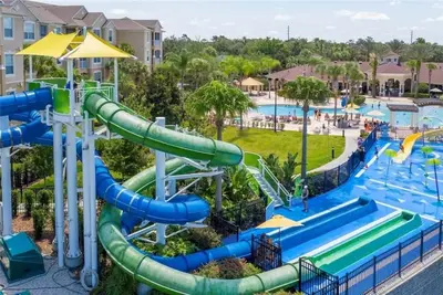 Image de ***** Minutes To Front Gate de Walt Disney World *****