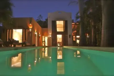 Image de Tropical PRIVÉ 3b \/ 3. 5 Salle De Bain W Piscine À Playa Tamarindo, Sommeil 8.