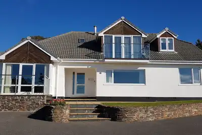 Image de Maison de vacances à Carlyon Bay, position de front de mer au-dessus de Charlestown.