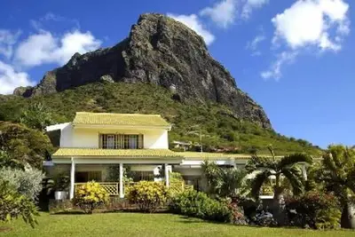 Image de Maison de rêve avec vue sur le lagon et la montagne du Morne. 3 chambres, 6 pers