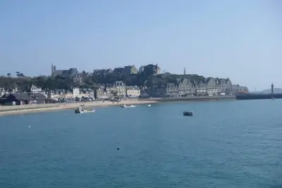 Image de Maison Typique Sur Le Port De La Houle