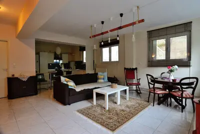 Image de Spacieux appartement près du métro