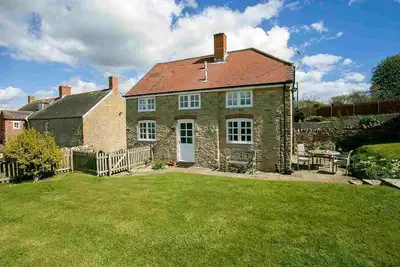 Image de Les Hirondelles, 2 chambres Dorset Cottage ensemble sur la ferme de travailler à proximité de la côte du Dorset