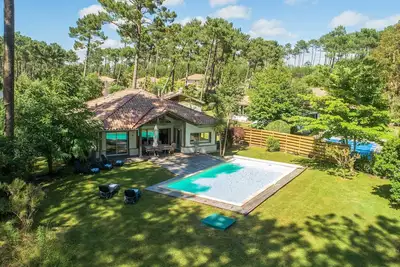 Image de Piscine PRIVÉE | Villa spacieuse 10p, près du terrain de golf