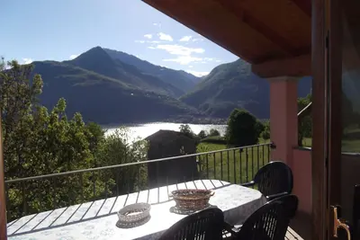 Image de Nouvelle maison, vue sur le Lac de Côme, 120 m², 3 chambres, 2 salles de bains