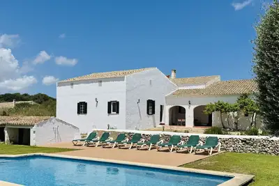 Image de Spacious farmhouse, 4 bedrooms, 4 bathrooms, free WiFi