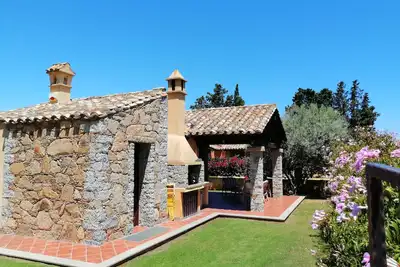Image de Sardaigne Elégante villa en bord de mer jardin privé 12 lits Cala Sinzias Costa rei