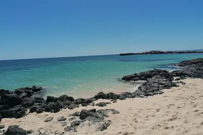 Image de Nouveau duplex à côté du mer