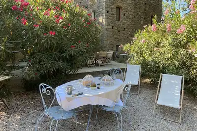 Image de Restored 18th century mill in a haven of peace, 7 kms from the sea