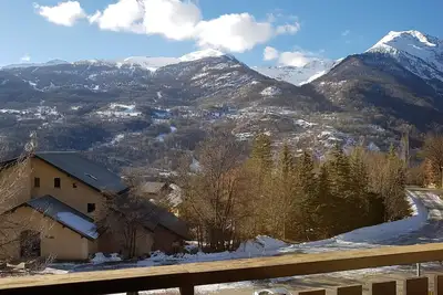 Image de Studio Vallouise, Puy saint vincent, Pelvoux, Les écrins. Vue magnifique