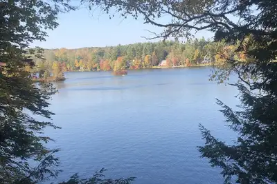 Image de Maison du lac Berkshire sur le lac Garfield, Monterey Ma; Privé, 4 Br, 10 couchages