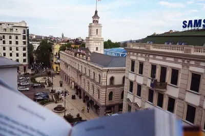 Image de Penthouse au meilleur emplacement avec de superbes vues sur la ville