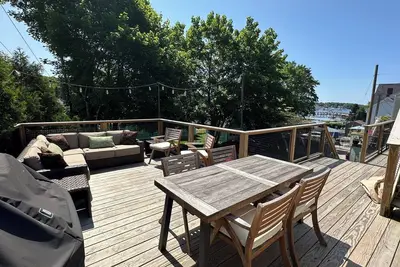 Image de À distance de marche des magasins, des restaurants et de la passerelle