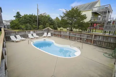 Image de Oceanview Island Getaway dans Salvo w / Pool, bain Ă remous, salle de jeux, Dog-Friendly & More