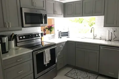 Image de Lovely Siesta Key 3br, 2. 5ba Condo, un Paradise Island. À quelques pas de la plage.