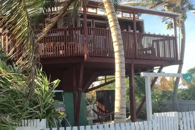 Image de Charmant et coloré Ocean-Front Maison