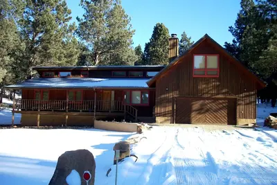 Image de Family Friendly House, à proximité de toutes les offres Services Angel Fire Resort.