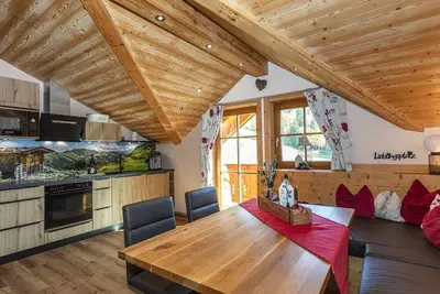 App. Florian \/ 3 chambres \/ douche, - moule