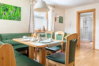 Image de Appartement \/ 1 chambre \/ salle de bain, Wc - Haarlehenbauer, ferme
