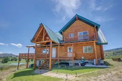 Image de Immense, Chalet Superbe Connexion, 100% rénové, à droite sur terrain de golf par Ideal Beach! !