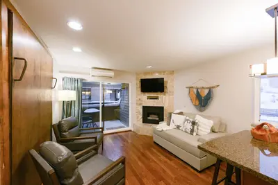 Image de Vrai Condo Vacances Park City Avec Vue Montagne! Été - 119 $