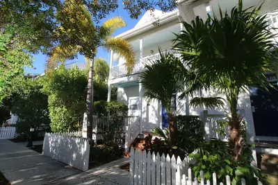Image de Coral Lagoon 🐟 Beautiful Canal Front, Assigned Dock, Private Pool, Pet Friendly