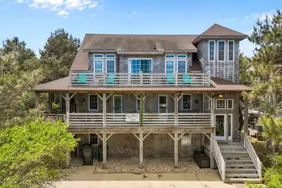 Image de Maison de 6 chambres entièrement chargée au coeur de Nags Head