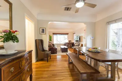 Image de Beau duplex Ă West Hollywood!