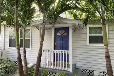 Cottage sur le côté de la plage de Gulf Blvd!