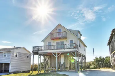 Image de Charmante maison de 4 chambres à South Nags Head