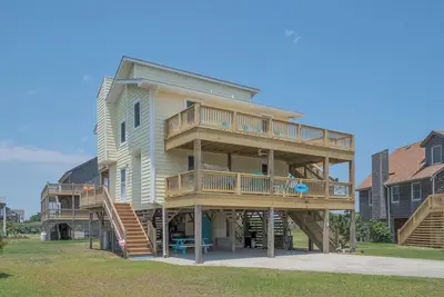 Image de 4 chambres �� coucher près de la plage et de la grande pêche