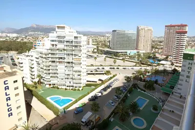 Image de Confortable appartement pour 4 personnes avec climatisation, piscine, Wifi, Tv et terrasse