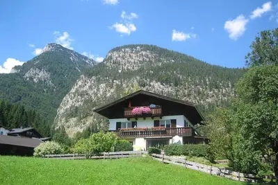 Image de Appartement 1er \/ 2 chambres \/ douche, Wc - Else Weissbacher, Appartements