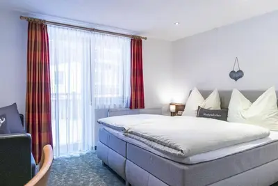 Image de Chambre double avec douche, Wc '9' - Appartements Breitfuß