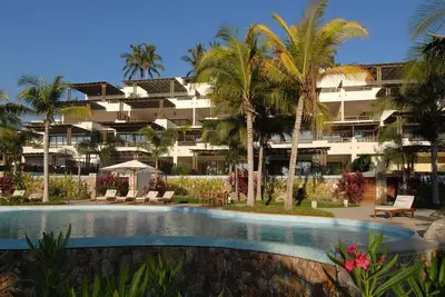 Image de Front de mer de Los Veneros - avec chef personnel et jacuzzi - à côté de l'hôtel W.