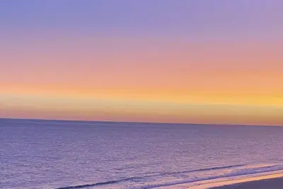 Image de Cherry Grove Ressorts Towers Oceanfront ~ Le meilleur emplacement à Cgb!