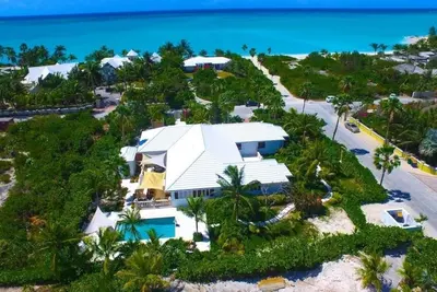 10 étapes pour Grace Bay Beach! ! 5br, piscine privée, pourquoi marcher jusqu'à la plage?
