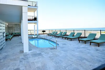 Image de Golfe Avant, Piscine Chauffee, 5 Gf King Mstr'S, 2. 5 Cuisines, Elv, Kayaks, Plaquettes
